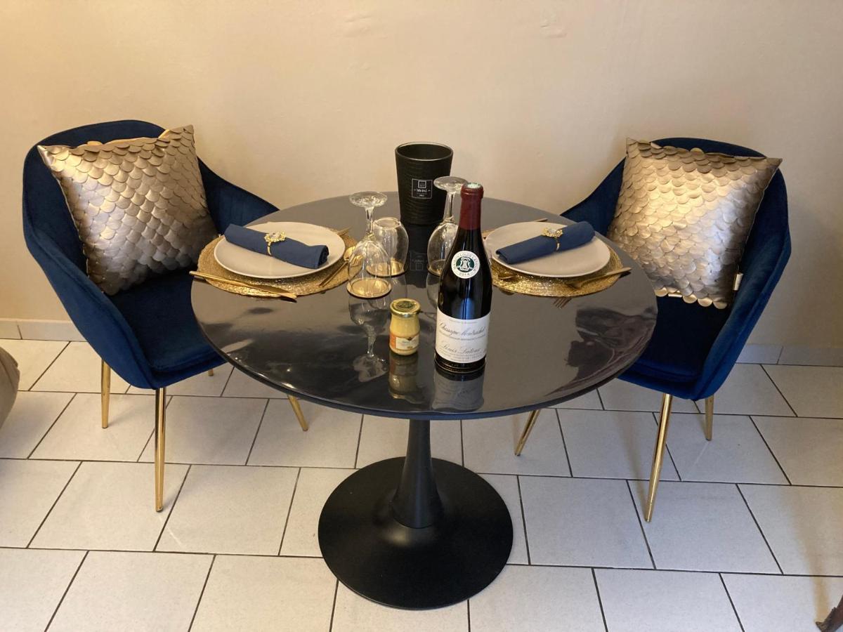 Le Tout Joli Nid Beaunois, Studio Plein Centre Parking Beaune  Luaran gambar